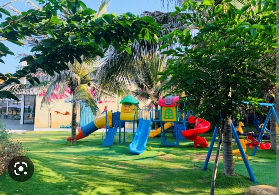 Khach San - Resort Oceanami - Long Hai Esterno foto
