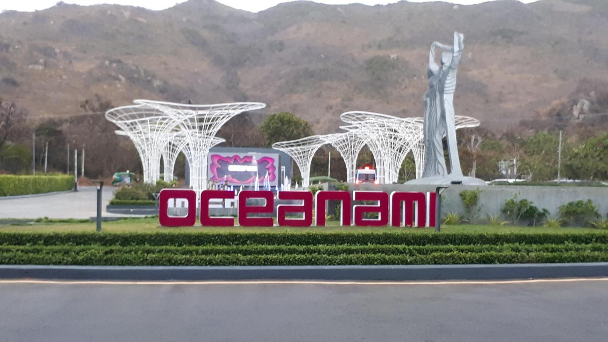 Khach San - Resort Oceanami - Long Hai Esterno foto